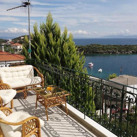 Beach Front House With View Marathos  Dış mekan fotoğraf