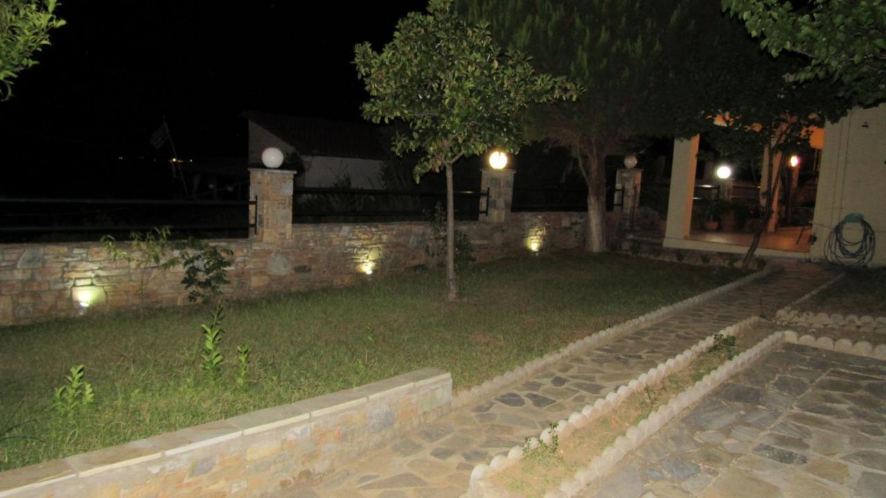 Beach Front House With View Marathos  Dış mekan fotoğraf